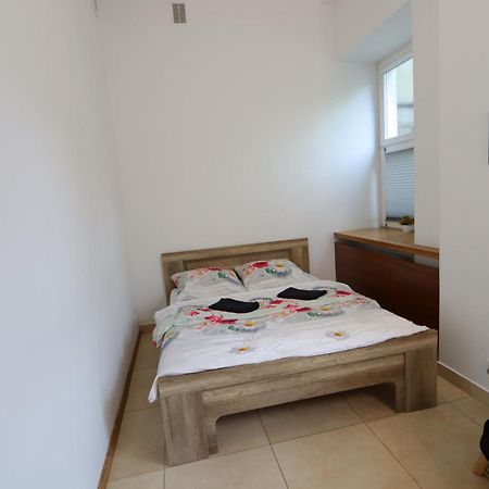 Fantastic Waw - C19 Room F Varşovia Exterior foto
